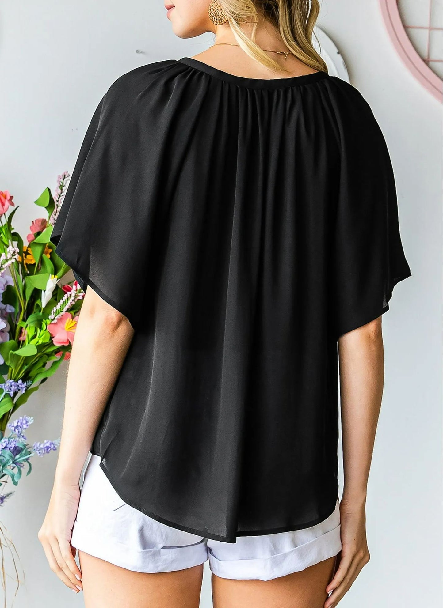 Women's Lightweight V Neck Flowy Blouse (Buy 3 Free Shipping)